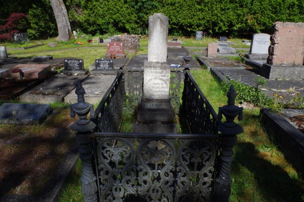 Marble monument to Sarah Oppenheimer, died 1880. Photo by F.H.