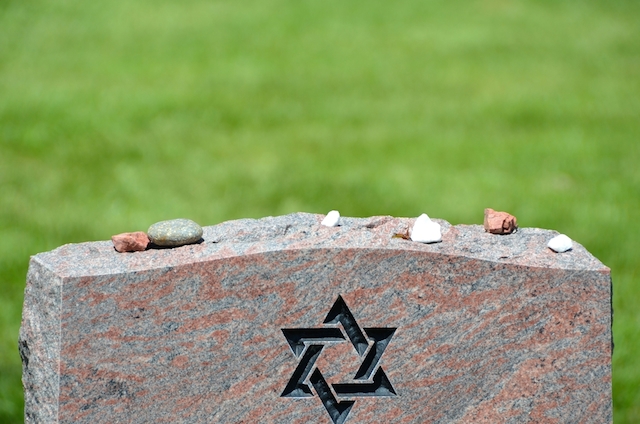 Stones On Jewish Monuments- A Symbolic Praxis (Guest post by Morgan and Basil)