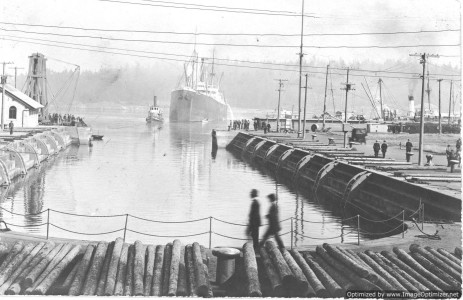 Ship entering drydock circa 1915