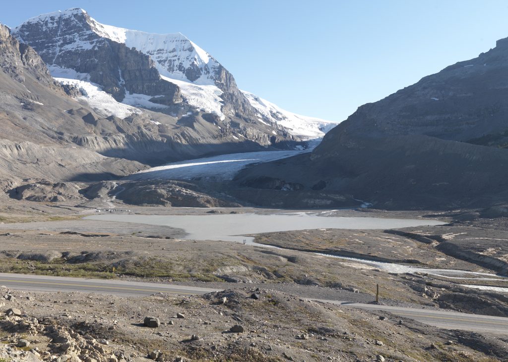 Repeat photo of Wheeler 1917 from the Interprovincial Boundary Survey. Athabasca glacier in 2011 taken by the MLP field team