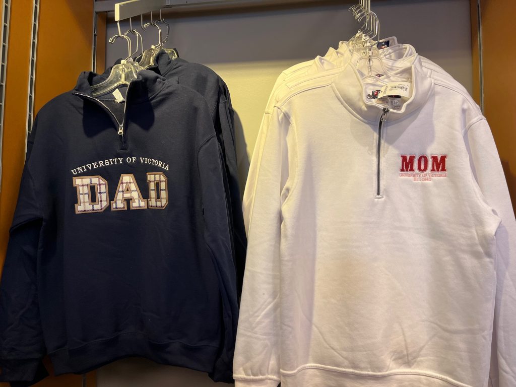 Uvic sweatshirts with Dad and Mom printed